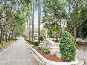 4945 SW 34th Ter, Hollywood FL 33312