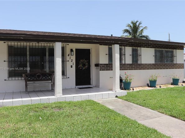4121 SW 99th Ave, Miami FL 33165
