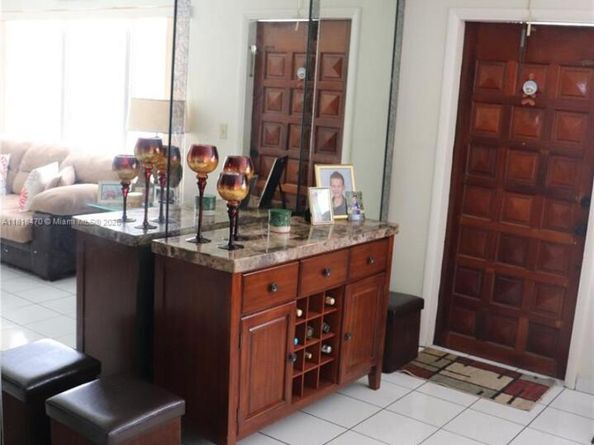 4121 SW 99th Ave, Miami FL 33165