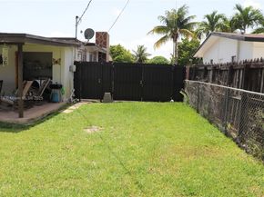 4121 SW 99th Ave, Miami FL 33165