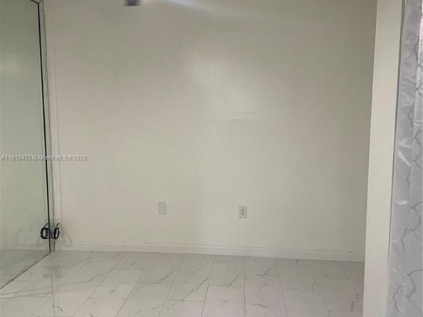 4121 SW 99th Ave, Miami FL 33165