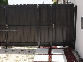 4121 SW 99th Ave, Miami FL 33165
