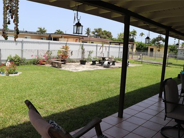4121 SW 99th Ave, Miami FL 33165