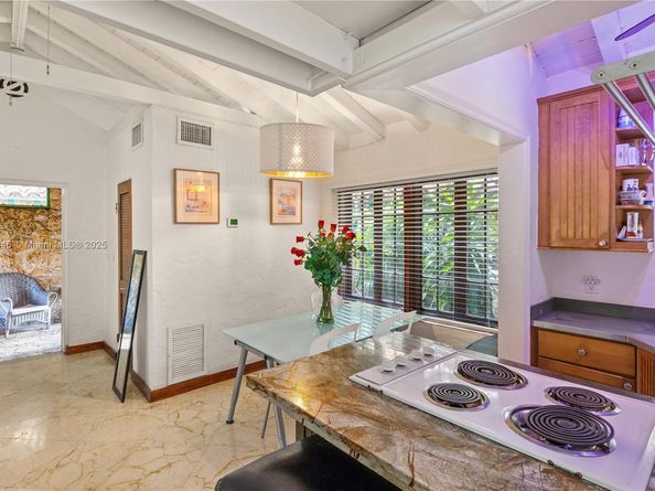 1301 Milan Ave 4, Coral Gables FL 33134