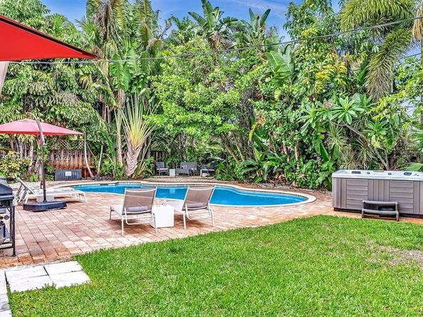 1577 NE 48th Ct, Oakland Park FL 33334