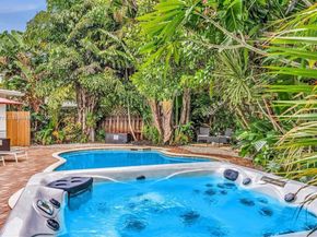 1577 NE 48th Ct, Oakland Park FL 33334