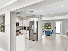 1577 NE 48th Ct, Oakland Park FL 33334
