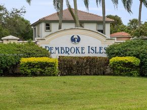 1511 NW 168th Ave, Pembroke Pines FL 33028
