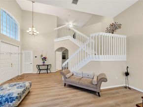 1511 NW 168th Ave, Pembroke Pines FL 33028