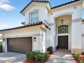 1511 NW 168th Ave, Pembroke Pines FL 33028