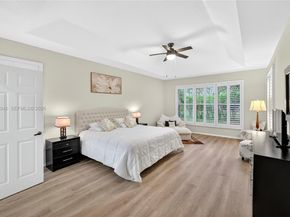 1511 NW 168th Ave, Pembroke Pines FL 33028