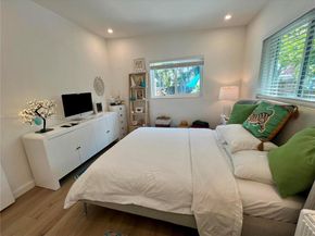 1904 NE 26th Dr, Wilton Manors FL 33306