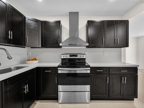 10715 SW 168th Ter, Miami FL 33157