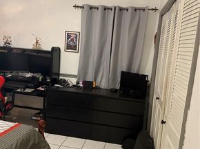 Undisclosed Address #A11943673, Miami FL 33144