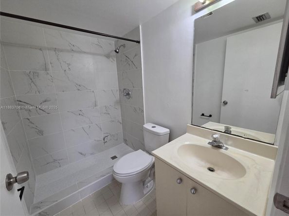 8888 SW 131st Ct 308, Miami FL 33186