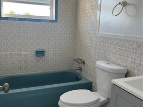 17051 NE 35th Ave 202, North Miami Beach FL 33160