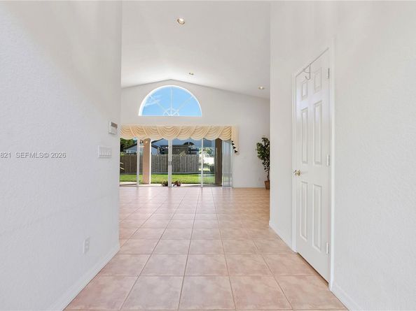 836 NW 131st Ave, Sunrise FL 33325