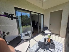 16278 Laurel Dr 202, Weston FL 33326