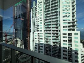 227 NE 2nd St 2911, Miami FL 33132