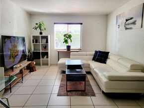 8609 SW 68th Ct 5, Pinecrest FL 33156