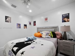 14471 SW 136th Pl, Miami FL 33186