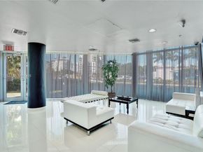 6305 Indian Creek Dr 3B, Miami Beach FL 33141