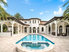 8900 SW 62nd Ct, Pinecrest FL 33156