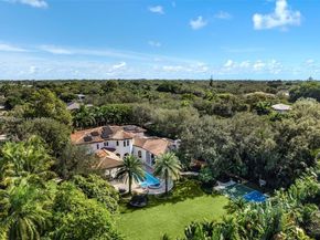 8900 SW 62nd Ct, Pinecrest FL 33156