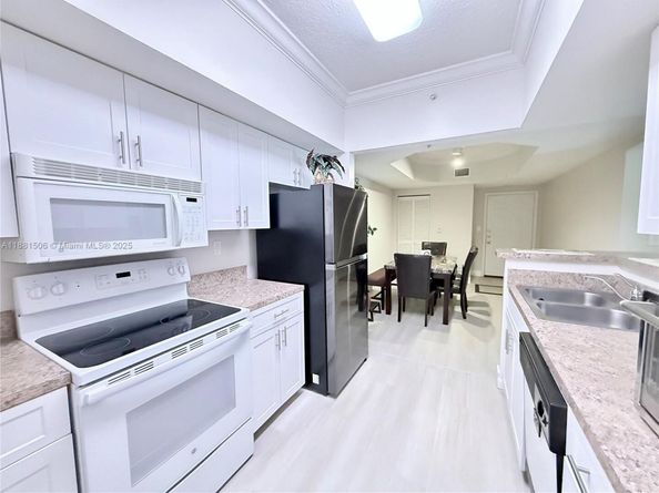 11700 SW 1st St 3104, Pembroke Pines FL 33025