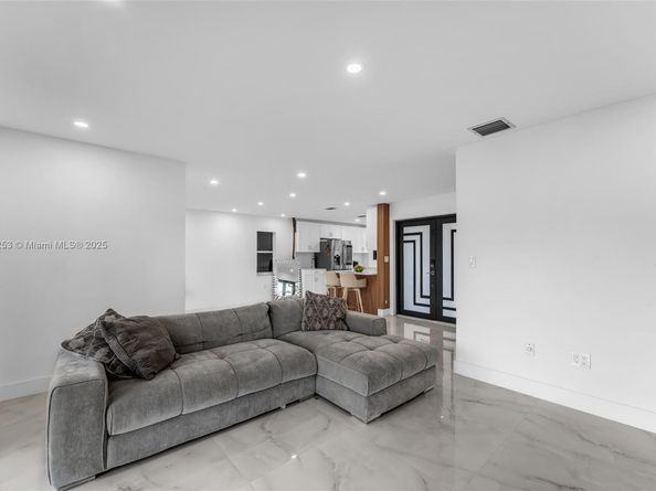 16100 SW 141st Ave, Miami FL 33177