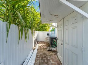 16100 SW 141st Ave, Miami FL 33177