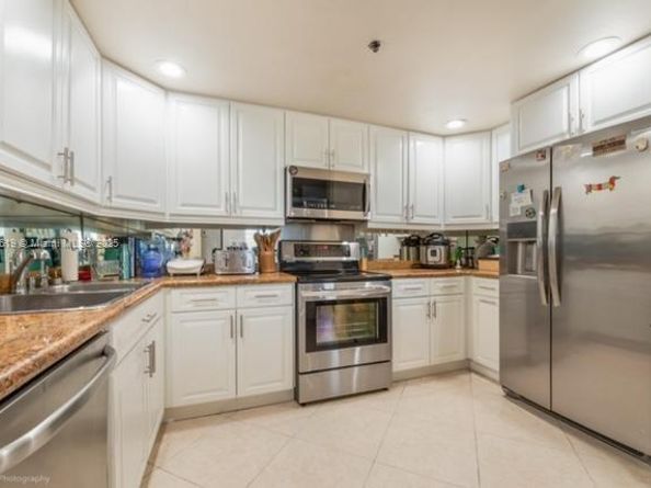 1400 Salzedo St 305, Coral Gables FL 33134