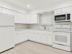 1956 Madison St, Hollywood FL 33020