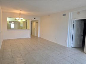 7775 Southampton Ter 305, Tamarac FL 33321