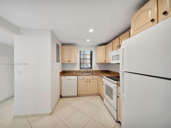 2450 Deer Creek Country Club Blvd 109B, Deerfield Beach FL 33442