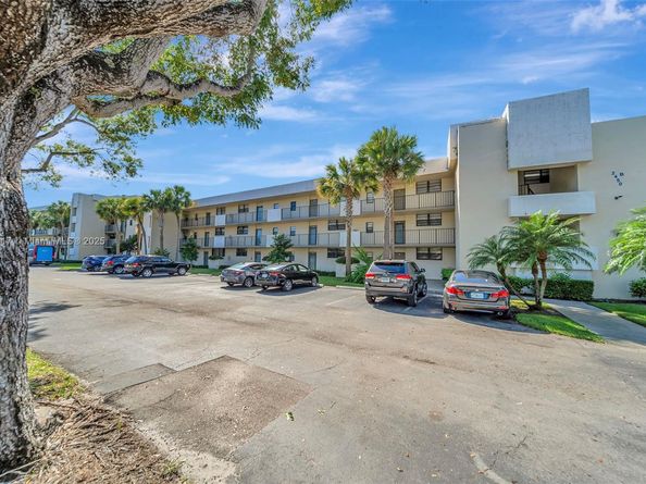 2450 Deer Creek Country Club Blvd 109B, Deerfield Beach FL 33442