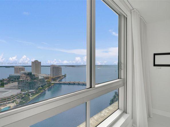 495 Brickell Ave 2301, Miami FL 33131