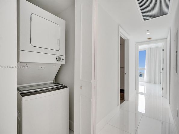 495 Brickell Ave 2301, Miami FL 33131