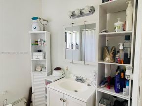 12385 SW 187th Ter, Miami FL 33177