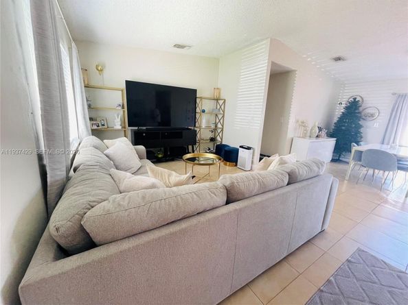 12385 SW 187th Ter, Miami FL 33177