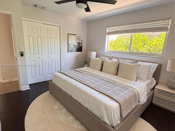 81 NE 47th Ct, Oakland Park FL 33334