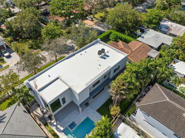 801 SE 11th Ct, Fort Lauderdale FL 33316