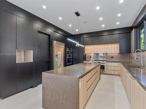 801 SE 11th Ct, Fort Lauderdale FL 33316