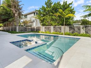801 SE 11th Ct, Fort Lauderdale FL 33316