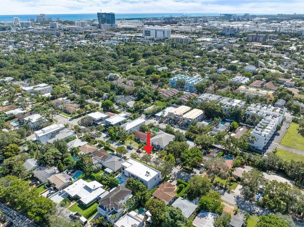 801 SE 11th Ct, Fort Lauderdale FL 33316
