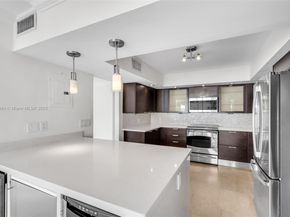 155 Ocean Lane Dr 300, Key Biscayne FL 33149