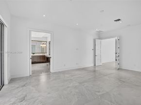 201 NE 6th St, Boca Raton FL 33432