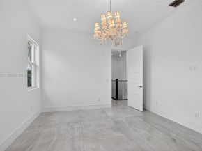 201 NE 6th St, Boca Raton FL 33432