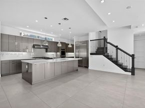 201 NE 6th St, Boca Raton FL 33432