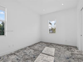 201 NE 6th St, Boca Raton FL 33432